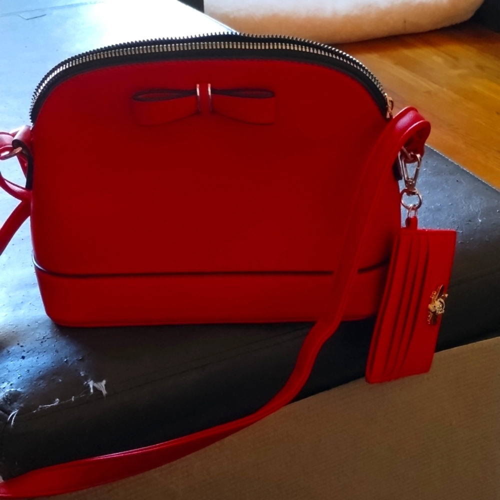 Shoulder bag
